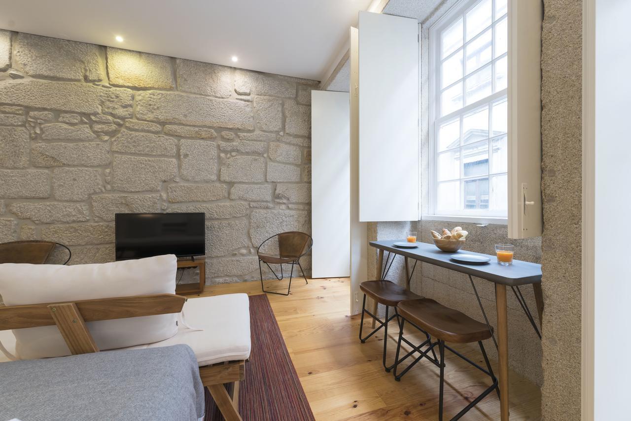 Lovelystay - Rico'S Apartment - Almada 1ºf Порто Екстериор снимка