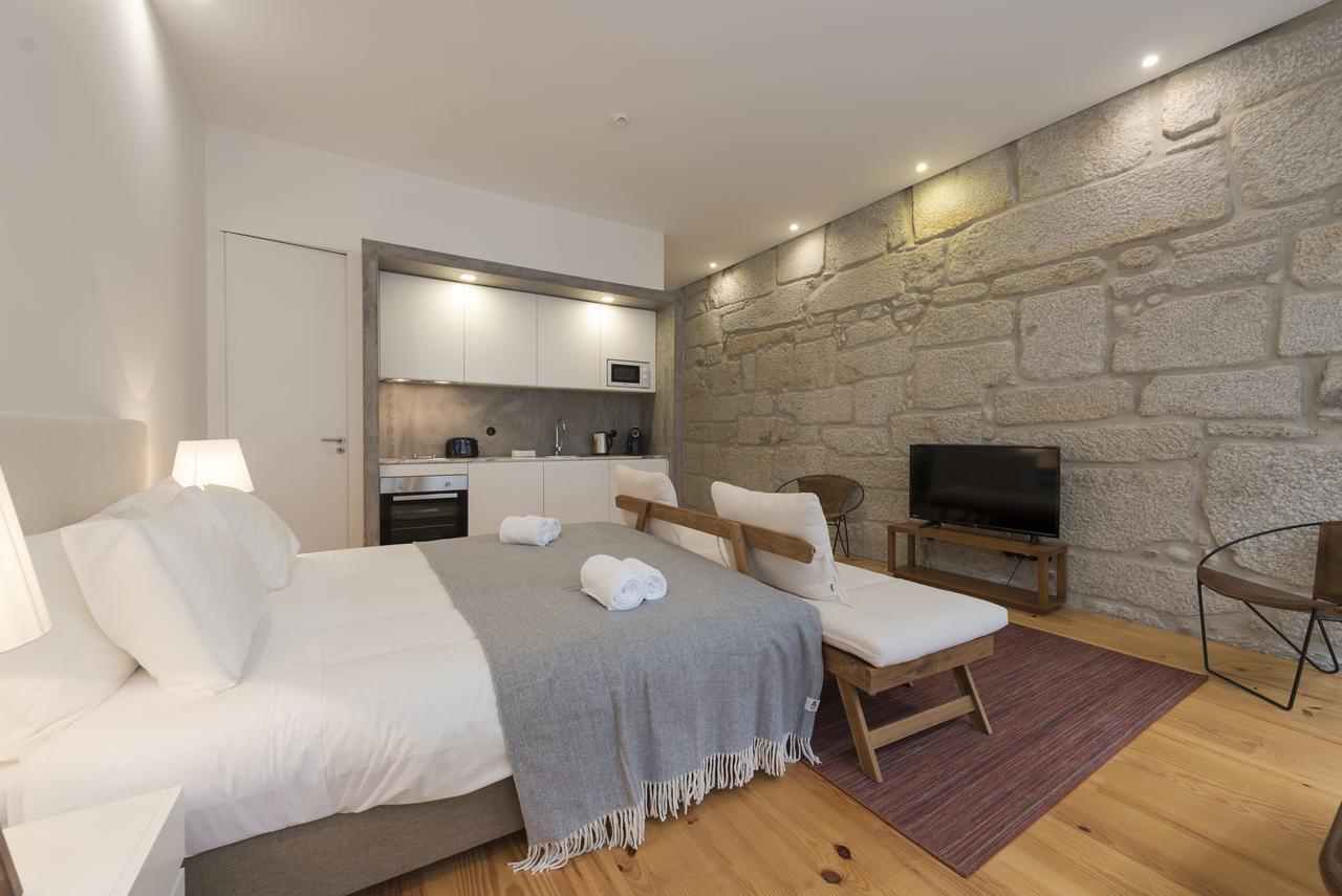 Lovelystay - Rico'S Apartment - Almada 1ºf Порто Екстериор снимка