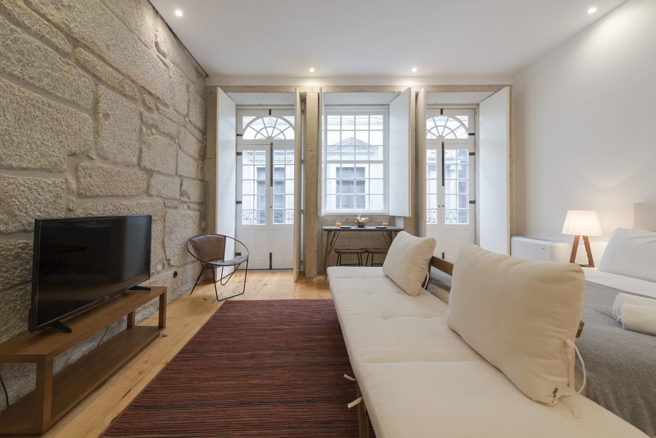 Lovelystay - Rico'S Apartment - Almada 1ºf Порто Екстериор снимка
