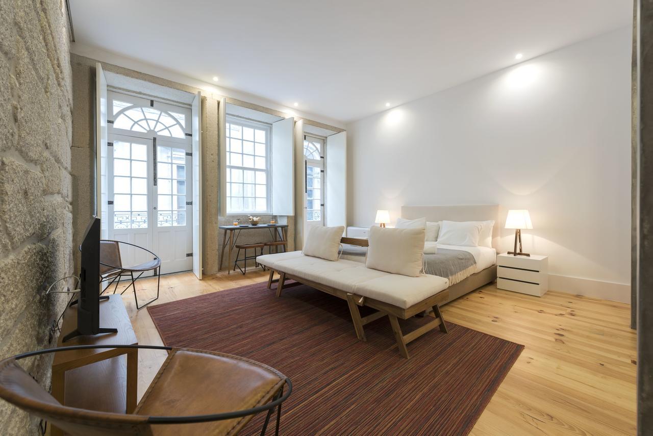 Lovelystay - Rico'S Apartment - Almada 1ºf Порто Екстериор снимка