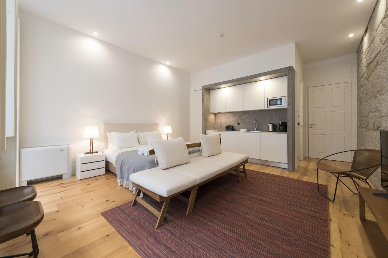 Lovelystay - Rico'S Apartment - Almada 1ºf Порто Екстериор снимка